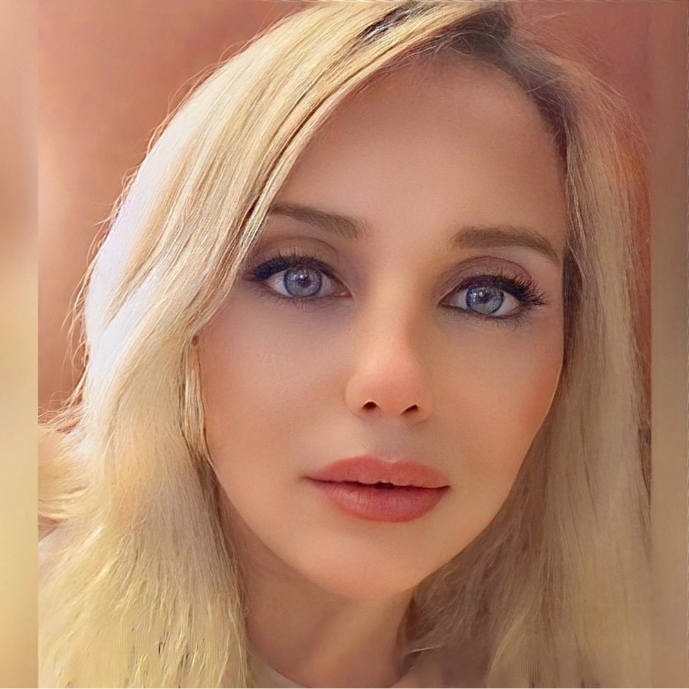 Meet your Posher, Marina🌸